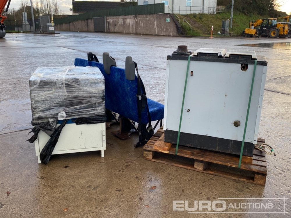 Van Seats, Cooker, Safe (3 of) - Bouwmaterieel: afbeelding 3 Van Seats, Cooker, Safe (3 of) - Bouwmaterieel: afbeelding 3