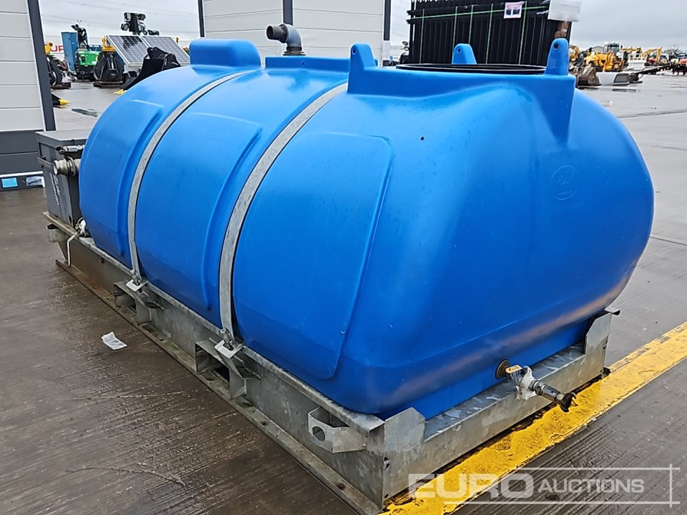 Western Skid Mounted Plastic Water Bowser, Petrol Pump - Opslagtank: afbeelding 3 Western Skid Mounted Plastic Water Bowser, Petrol Pump - Opslagtank: afbeelding 3