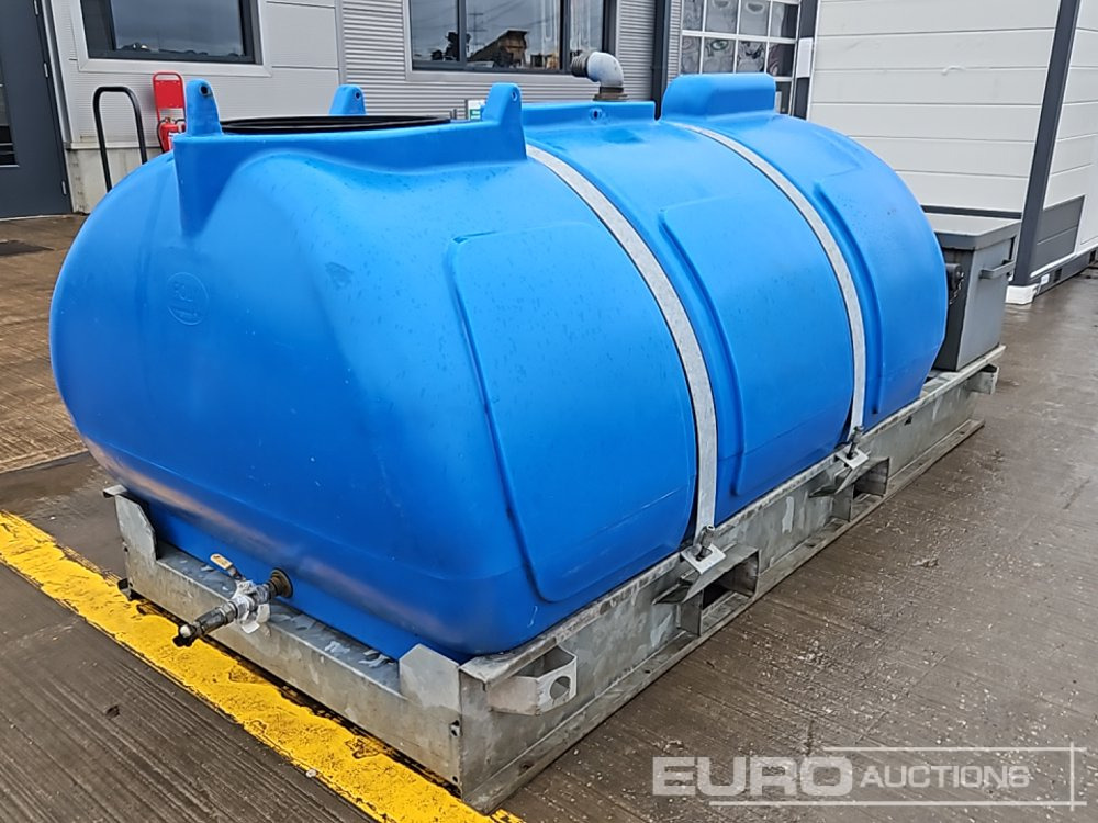 Western Skid Mounted Plastic Water Bowser, Petrol Pump - Opslagtank: afbeelding 5 Western Skid Mounted Plastic Water Bowser, Petrol Pump - Opslagtank: afbeelding 5
