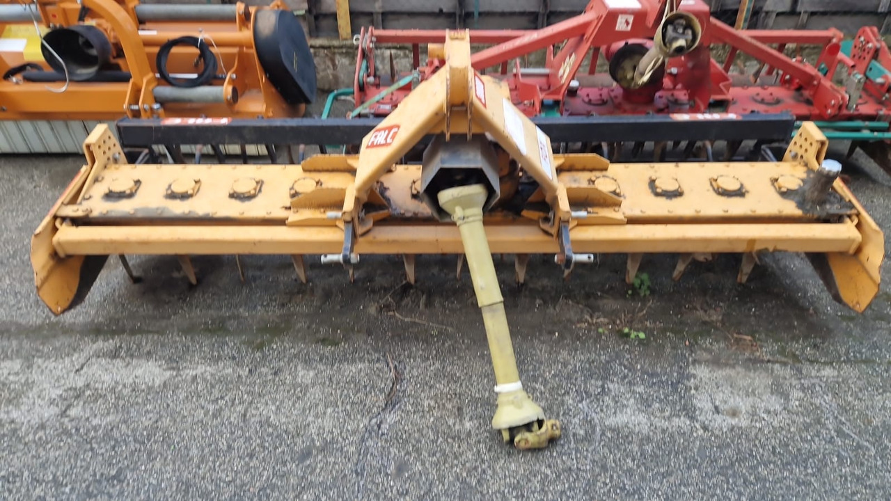 Erpice rotante usato Falc 3 metri - Rotorkopeg: afbeelding 1 Erpice rotante usato Falc 3 metri - Rotorkopeg: afbeelding 1