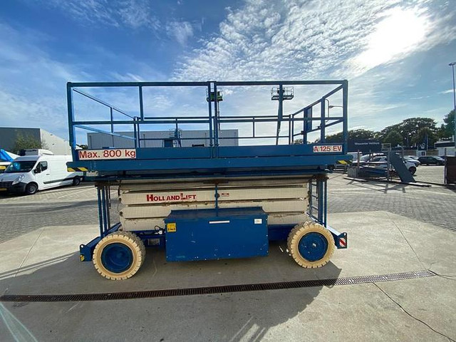 Holland lift Twinstar A-125EV, Schaar hoogwerker - Hoogwerker: afbeelding 5 Holland lift Twinstar A-125EV, Schaar hoogwerker - Hoogwerker: afbeelding 5