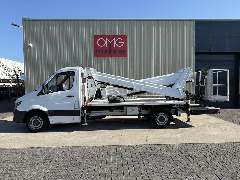 Versalift VTX-240, Auto hoogwerker - Vrachtwagen hoogwerker: afbeelding 1 Versalift VTX-240, Auto hoogwerker - Vrachtwagen hoogwerker: afbeelding 1