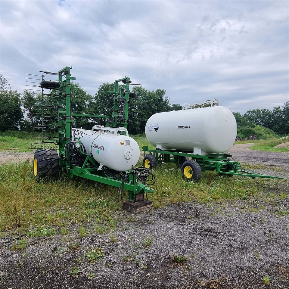 ABC 1800 / 4000 liter - Getrokken veldspuit: afbeelding 1 ABC 1800 / 4000 liter - Getrokken veldspuit: afbeelding 1