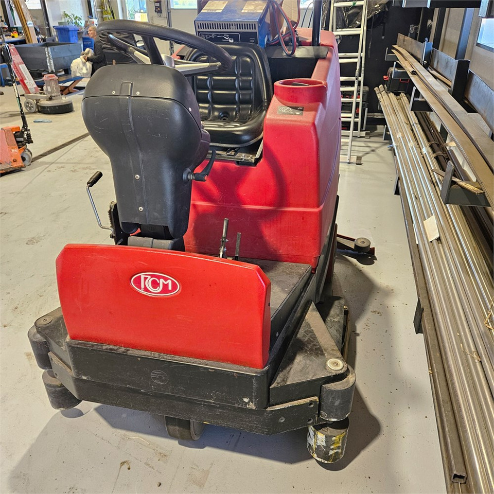 ABC RCM Metro 1102 RN Lavasciuga Scrubber - Schrobmachine: afbeelding 5 ABC RCM Metro 1102 RN Lavasciuga Scrubber - Schrobmachine: afbeelding 5