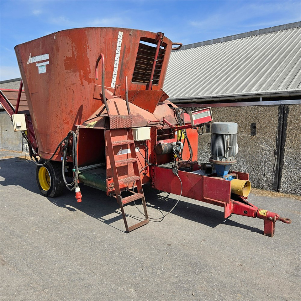 ABC SM10 - Voermengwagen: afbeelding 1 ABC SM10 - Voermengwagen: afbeelding 1