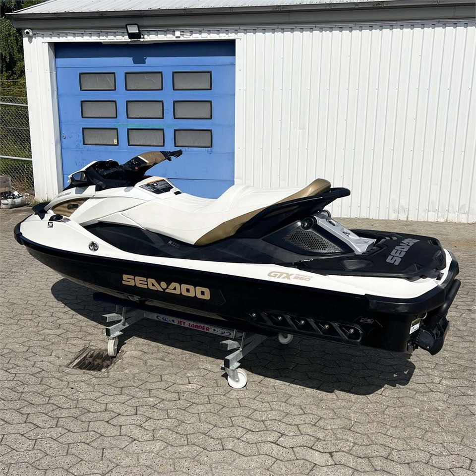 Seadoo GTX 260 - Andere machine: afbeelding 5 Seadoo GTX 260 - Andere machine: afbeelding 5