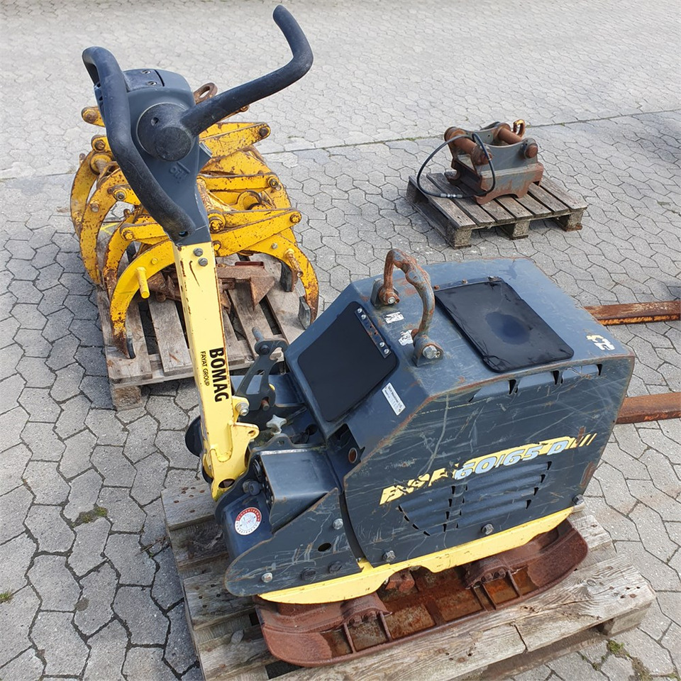 Bomag BRP 60/65 - Trilplaat: afbeelding 1 Bomag BRP 60/65 - Trilplaat: afbeelding 1