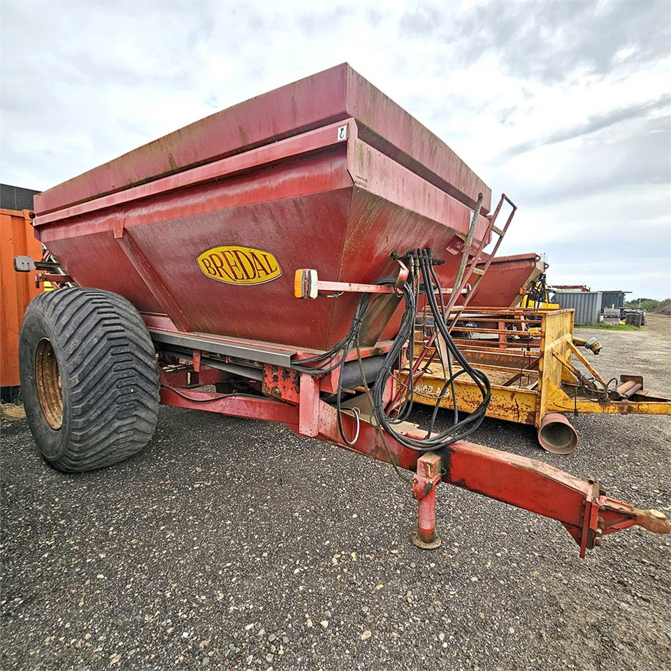 Bredal K85 - Zout/ Zandstrooier, Gemeentelijke machine/ Speciaal: afbeelding 1 Bredal K85 - Zout/ Zandstrooier, Gemeentelijke machine/ Speciaal: afbeelding 1