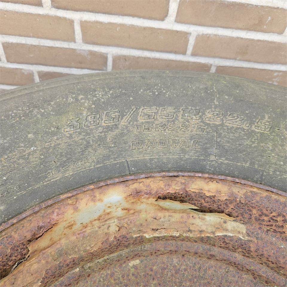 Bridgestone 4 units - Complete wiel: afbeelding 3 Bridgestone 4 units - Complete wiel: afbeelding 3