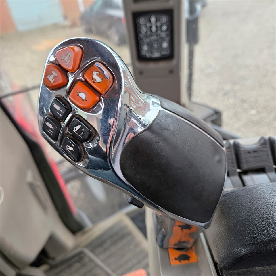 Tractor CASE IH Maxxum 115: afbeelding 17