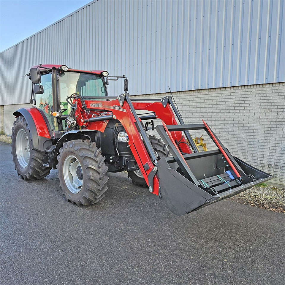 Case 100A Farmall - Tractor: afbeelding 2 Case 100A Farmall - Tractor: afbeelding 2