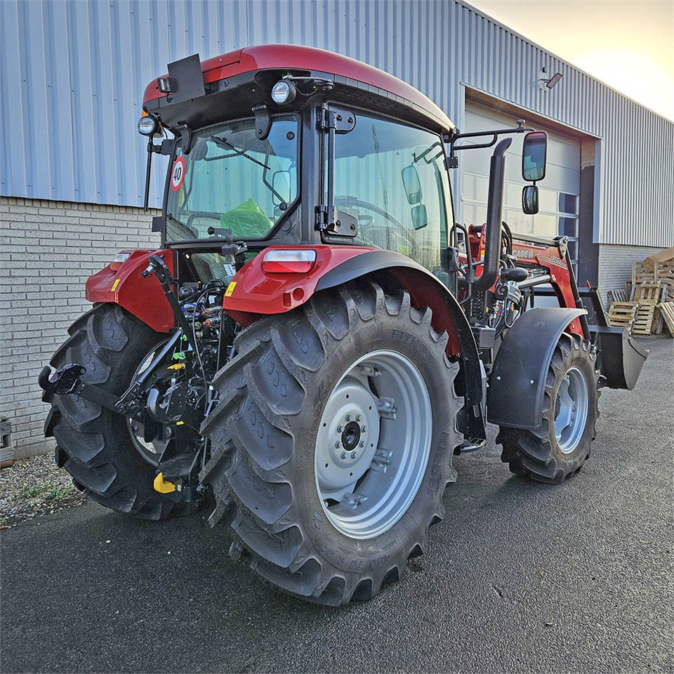 Case 100A Farmall - Tractor: afbeelding 4 Case 100A Farmall - Tractor: afbeelding 4