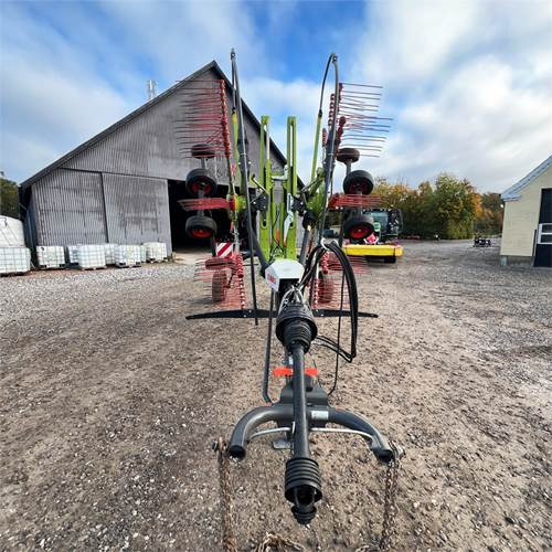 Claas 2800 Liner Trend - Hooi-/ Voedermachine: afbeelding 5 Claas 2800 Liner Trend - Hooi-/ Voedermachine: afbeelding 5