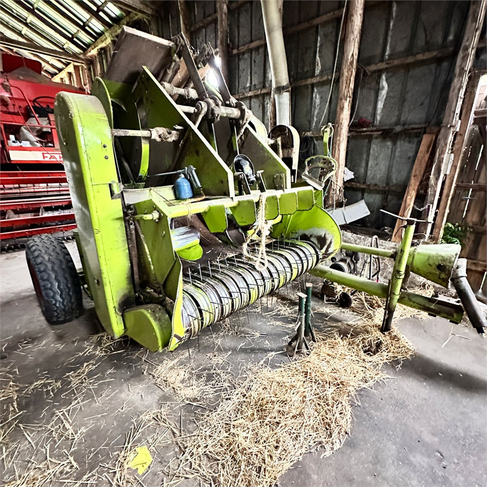 Claas Maximum - Hooi-/ Voedermachine: afbeelding 3 Claas Maximum - Hooi-/ Voedermachine: afbeelding 3