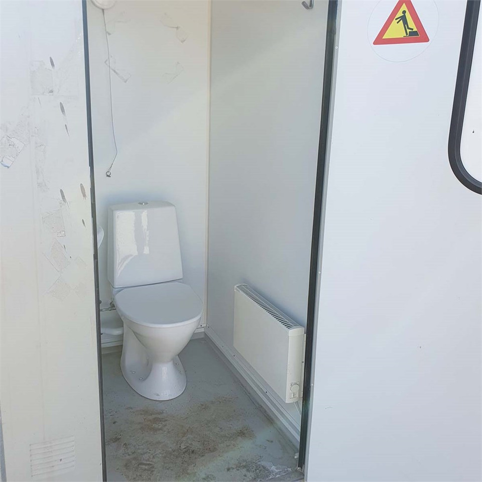 Danfo Toilet cabin - Wooncontainer: afbeelding 4 Danfo Toilet cabin - Wooncontainer: afbeelding 4