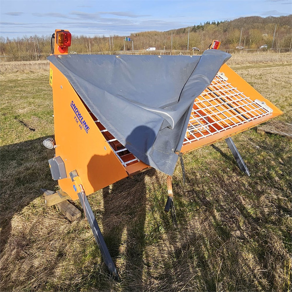 Epoke SNOWLINE TSL 16 - Zout/ Zandstrooier: afbeelding 4 Epoke SNOWLINE TSL 16 - Zout/ Zandstrooier: afbeelding 4