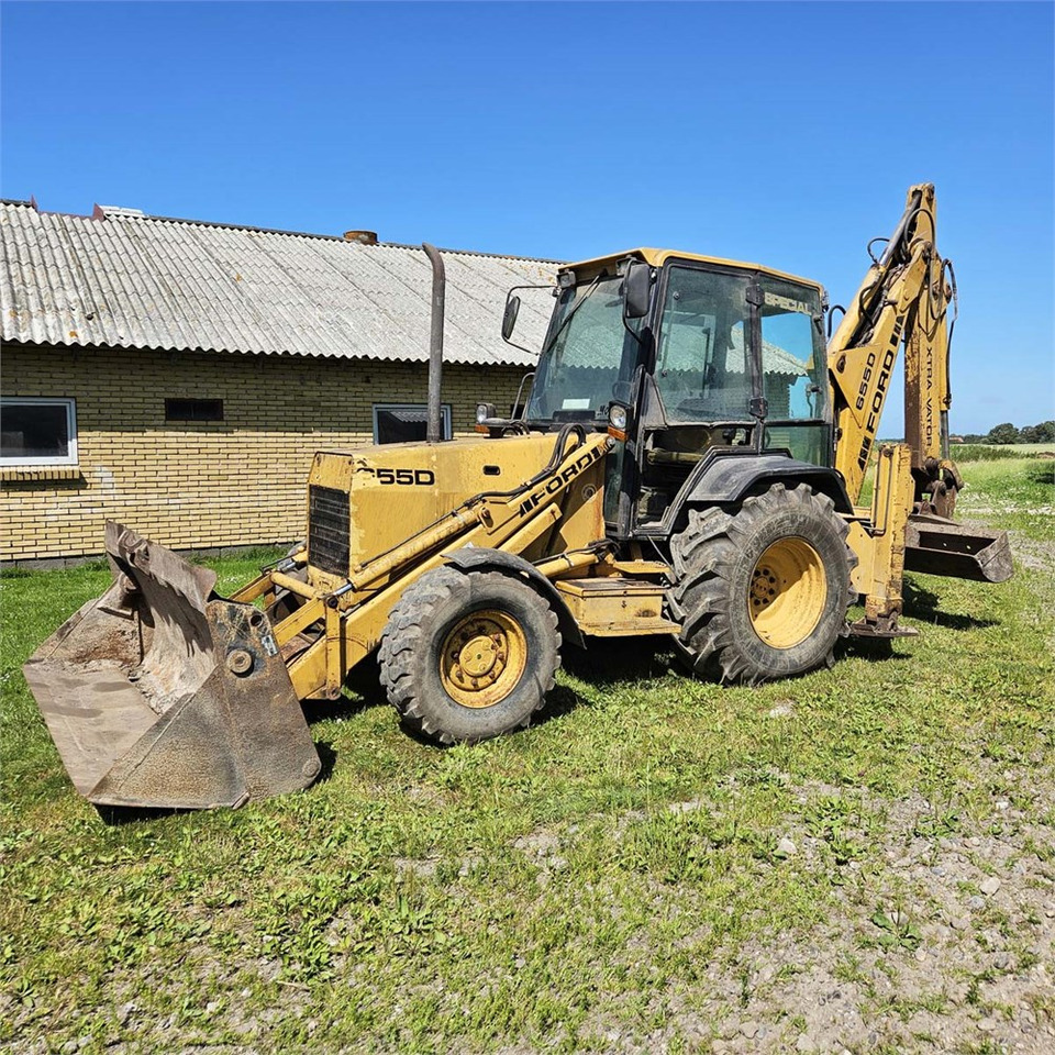 Ford 655D - Graaflaadmachine: afbeelding 1 Ford 655D - Graaflaadmachine: afbeelding 1