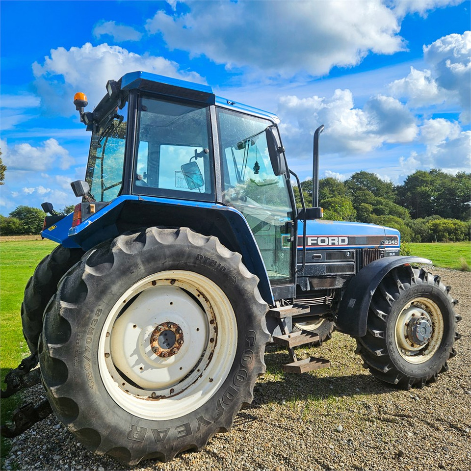 Ford 8340 Powerstar SLE - Tractor: afbeelding 3 Ford 8340 Powerstar SLE - Tractor: afbeelding 3