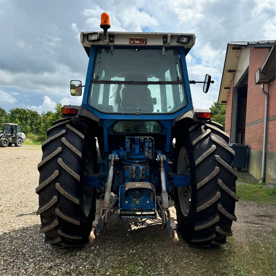 Ford 8630 - Tractor: afbeelding 3 Ford 8630 - Tractor: afbeelding 3