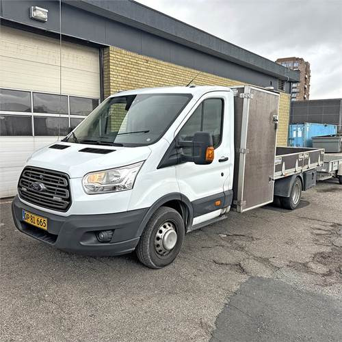 Ford Transit 2.2 TDCi (155HK) Chassis RWD Man - Vrachtwagen met open laadbak: afbeelding 4 Ford Transit 2.2 TDCi (155HK) Chassis RWD Man - Vrachtwagen met open laadbak: afbeelding 4