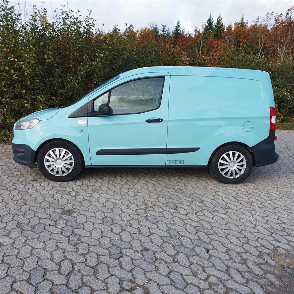 Ford Transit Courier 1,0 Ecoboost - Kleine bestelwagen: afbeelding 3 Ford Transit Courier 1,0 Ecoboost - Kleine bestelwagen: afbeelding 3