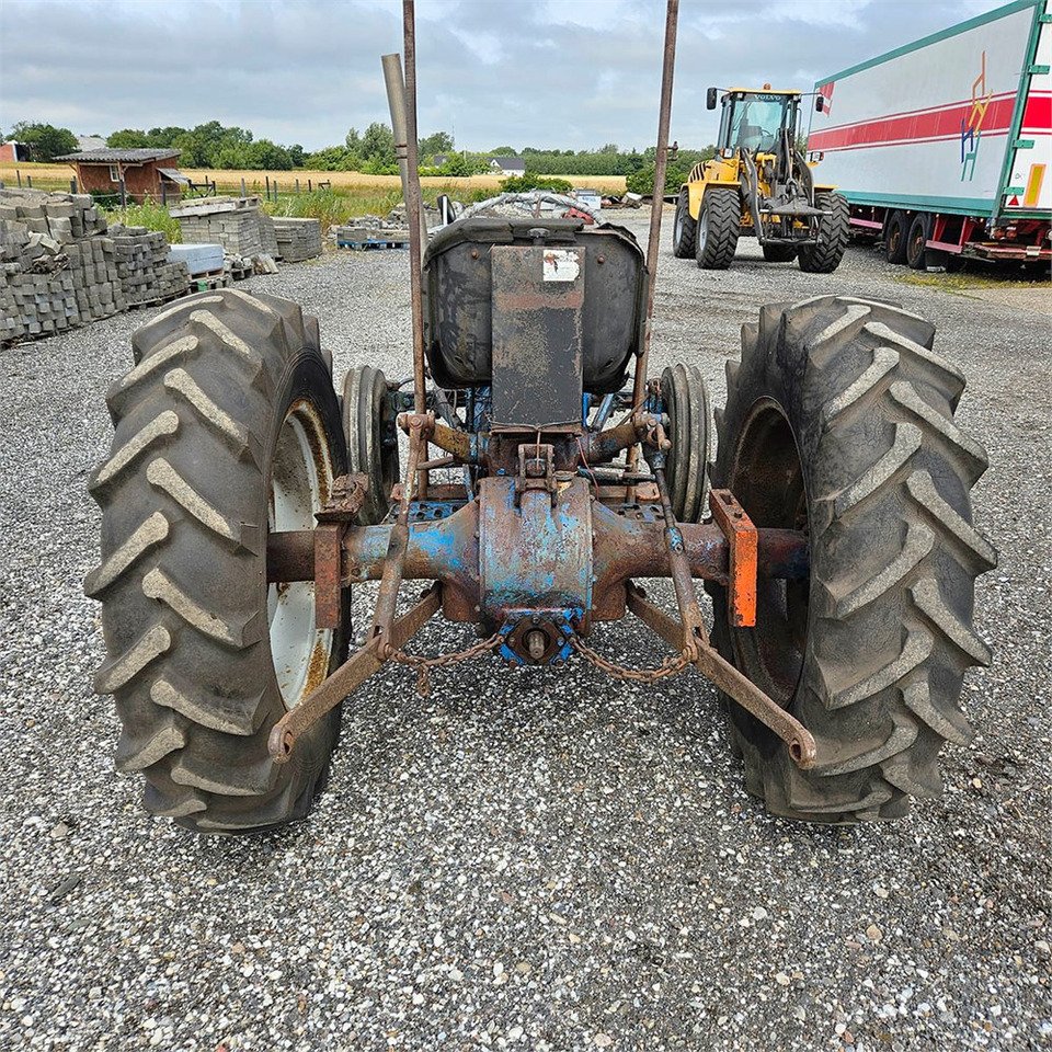 Fordson Dexta - Tractor: afbeelding 5 Fordson Dexta - Tractor: afbeelding 5