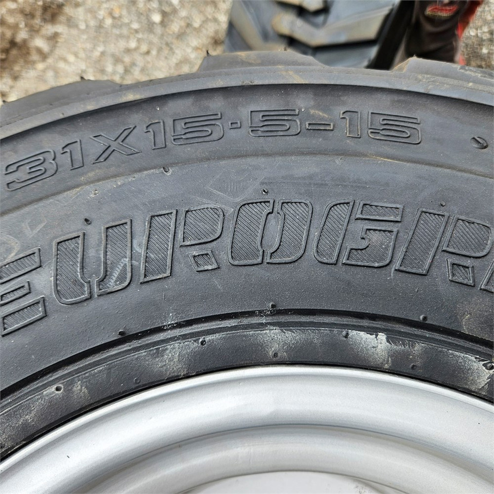 Giant 31X15,5-15 - Complete wiel voor Bouwmachine: afbeelding 4 Giant 31X15,5-15 - Complete wiel voor Bouwmachine: afbeelding 4