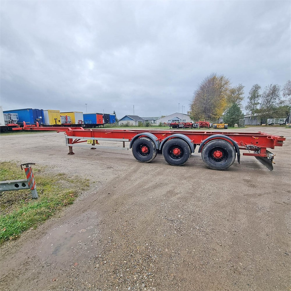HFR Container chassis - Containertransporter/ Wissellaadbak oplegger: afbeelding 2 HFR Container chassis - Containertransporter/ Wissellaadbak oplegger: afbeelding 2