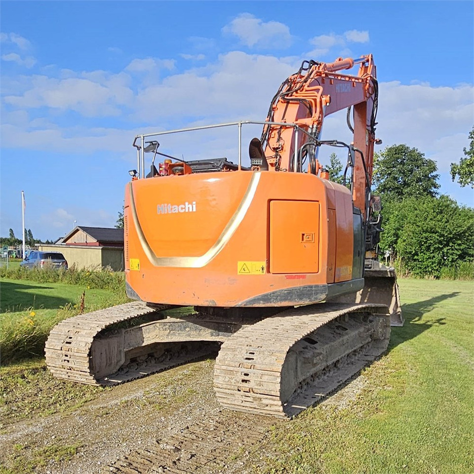 Hitachi ZX 225 - Rupsgraafmachine: afbeelding 4 Hitachi ZX 225 - Rupsgraafmachine: afbeelding 4