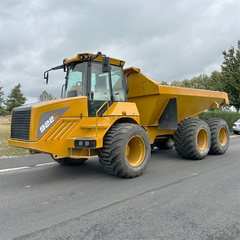 Hydrema 922 C - Kiepwagen met knikbesturing: afbeelding 2 Hydrema 922 C - Kiepwagen met knikbesturing: afbeelding 2