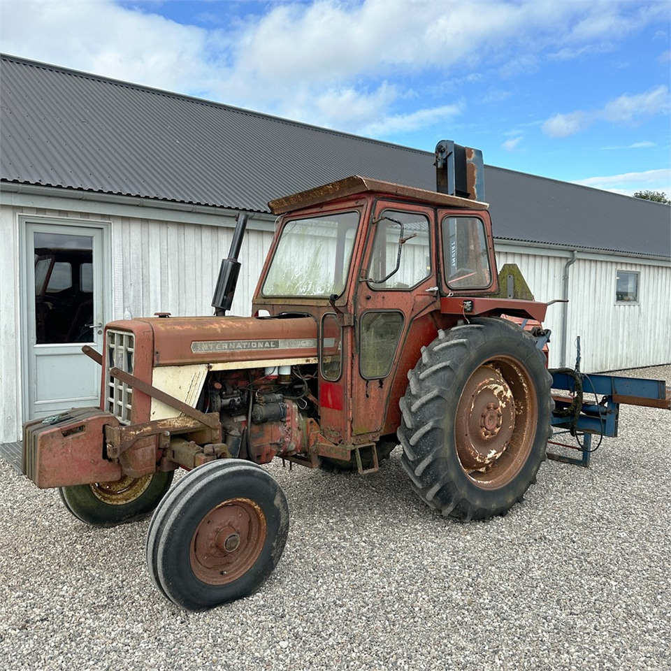 International IH 474 - Tractor: afbeelding 3 International IH 474 - Tractor: afbeelding 3