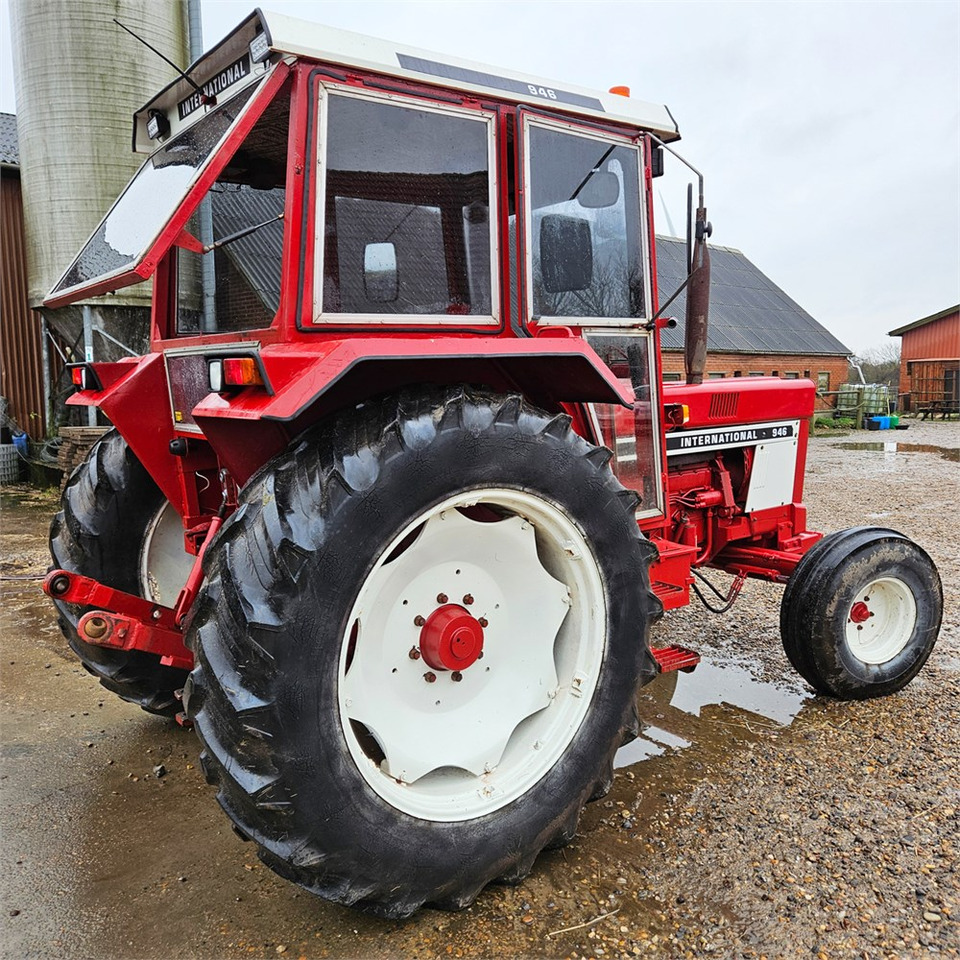 International IH 946 - Tractor: afbeelding 5 International IH 946 - Tractor: afbeelding 5