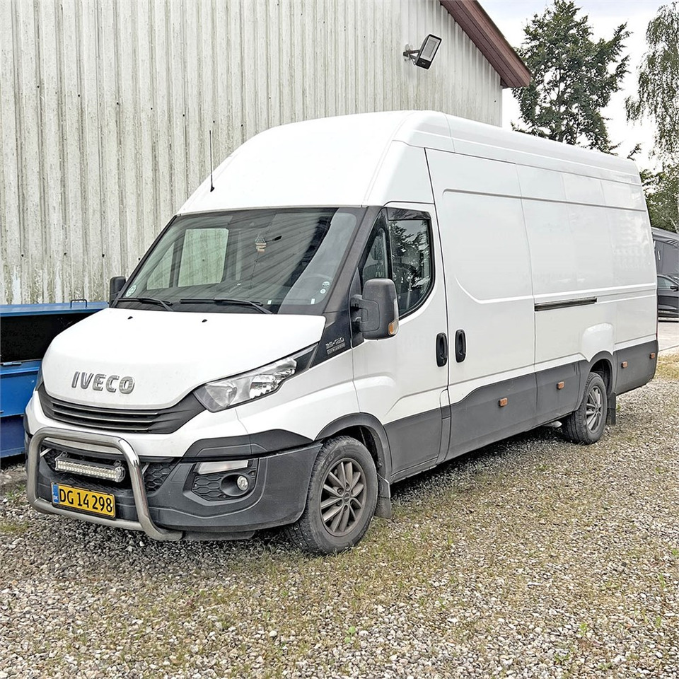 Iveco 35s18 - Gesloten bestelwagen: afbeelding 1 Iveco 35s18 - Gesloten bestelwagen: afbeelding 1