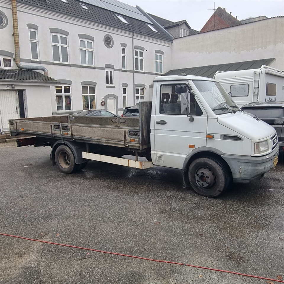 Iveco Daily 50C13, 2,8 TD - Vrachtwagen met open laadbak: afbeelding 1 Iveco Daily 50C13, 2,8 TD - Vrachtwagen met open laadbak: afbeelding 1