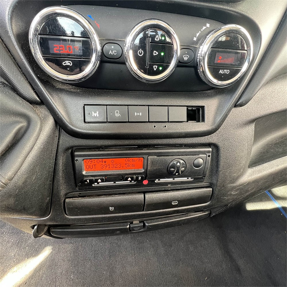 Bergingsvoertuig Iveco Daily 70c: afbeelding 24