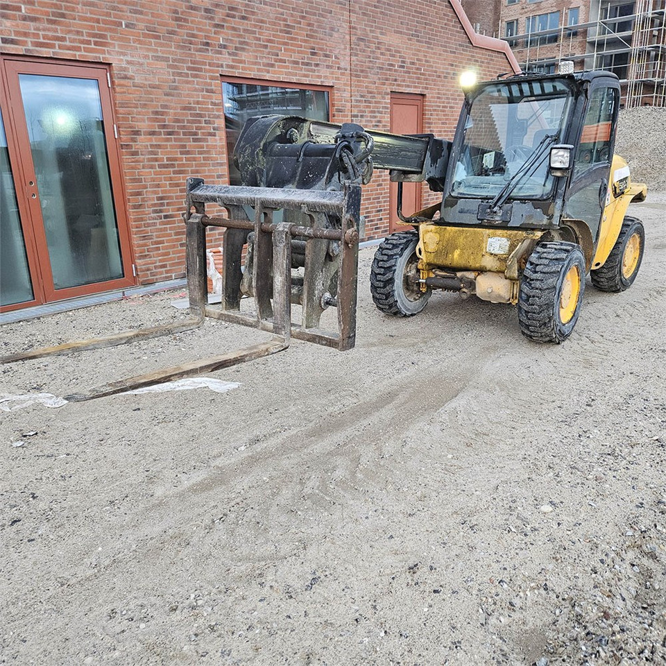 JCB 520-40 - Verreiker: afbeelding 3 JCB 520-40 - Verreiker: afbeelding 3