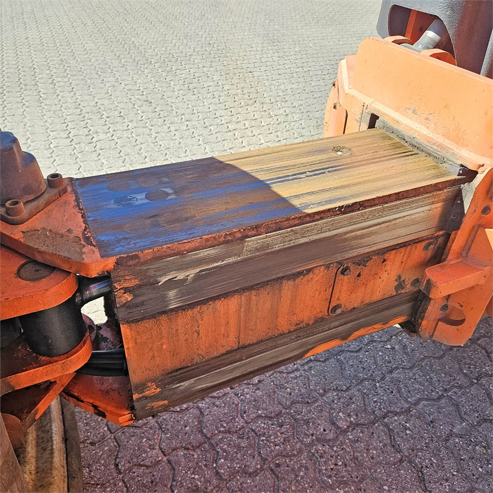 Knikarmhoogwerker JLG 1250 AJP: afbeelding 43