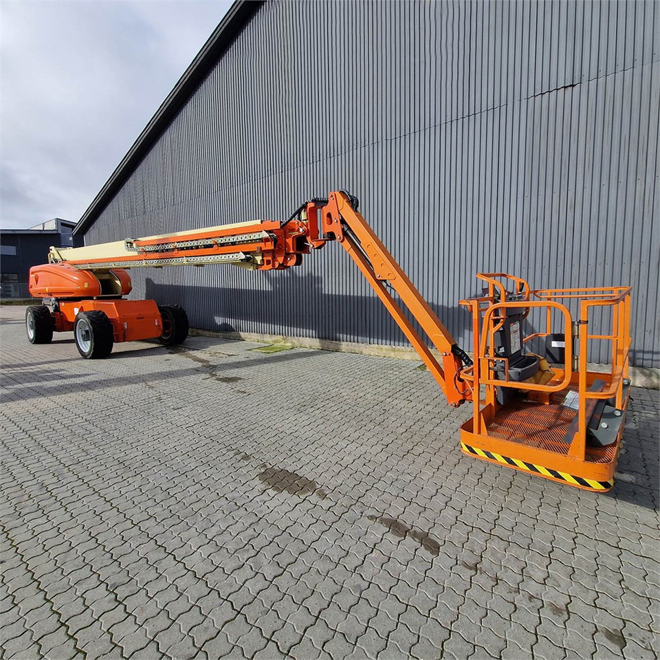 JLG 1350SJP - Telescoophoogwerker: afbeelding 3 JLG 1350SJP - Telescoophoogwerker: afbeelding 3