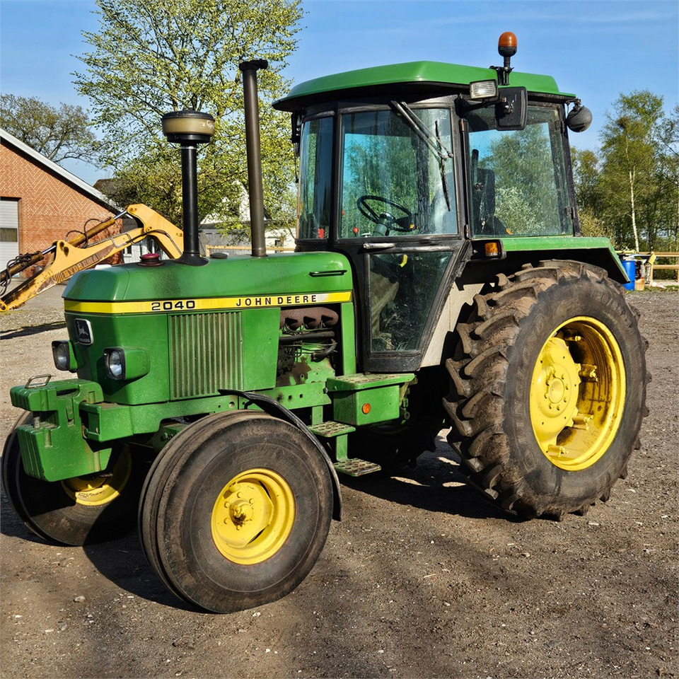 John Deere 2040 - Tractor: afbeelding 1 John Deere 2040 - Tractor: afbeelding 1