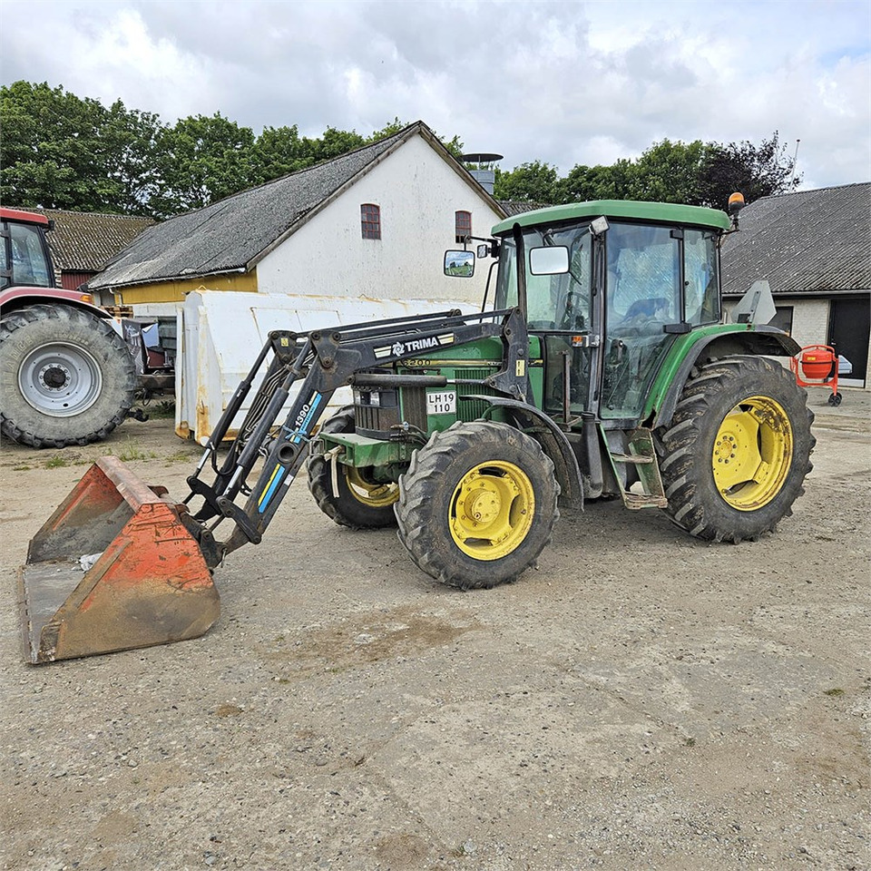 John Deere 6200 - Tractor: afbeelding 1 John Deere 6200 - Tractor: afbeelding 1