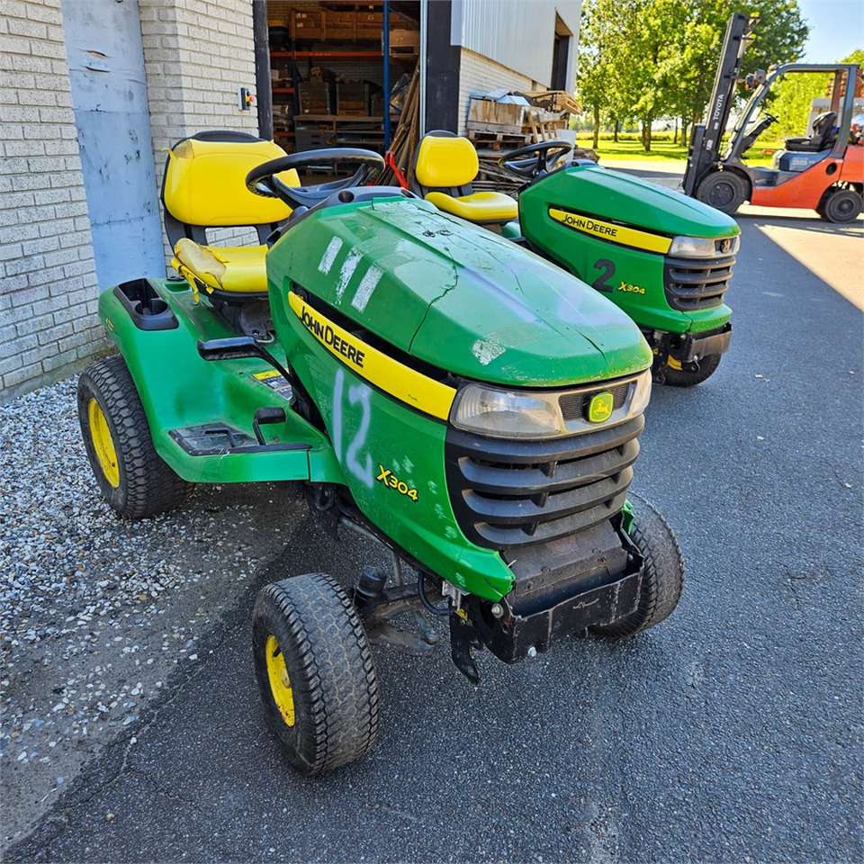 Leasing John Deere X304 John Deere X304: afbeelding 24 Leasing John Deere X304 John Deere X304: afbeelding 24
