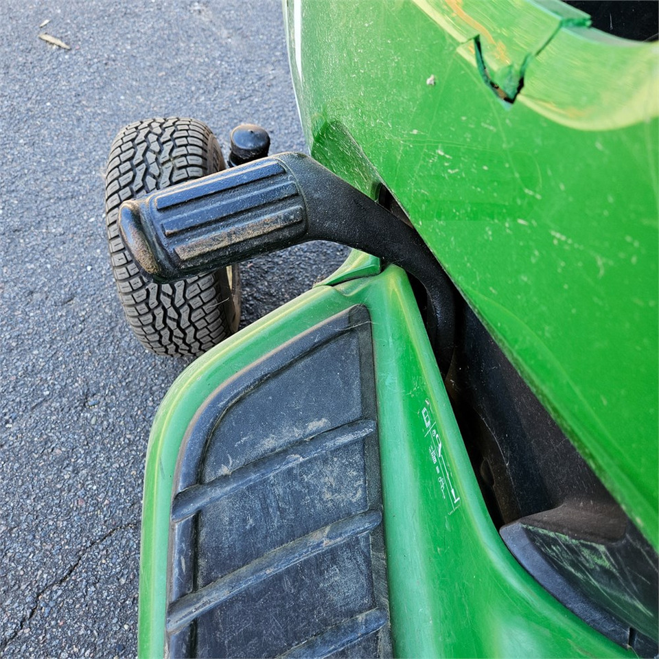 Leasing John Deere X304 John Deere X304: afbeelding 12 Leasing John Deere X304 John Deere X304: afbeelding 12