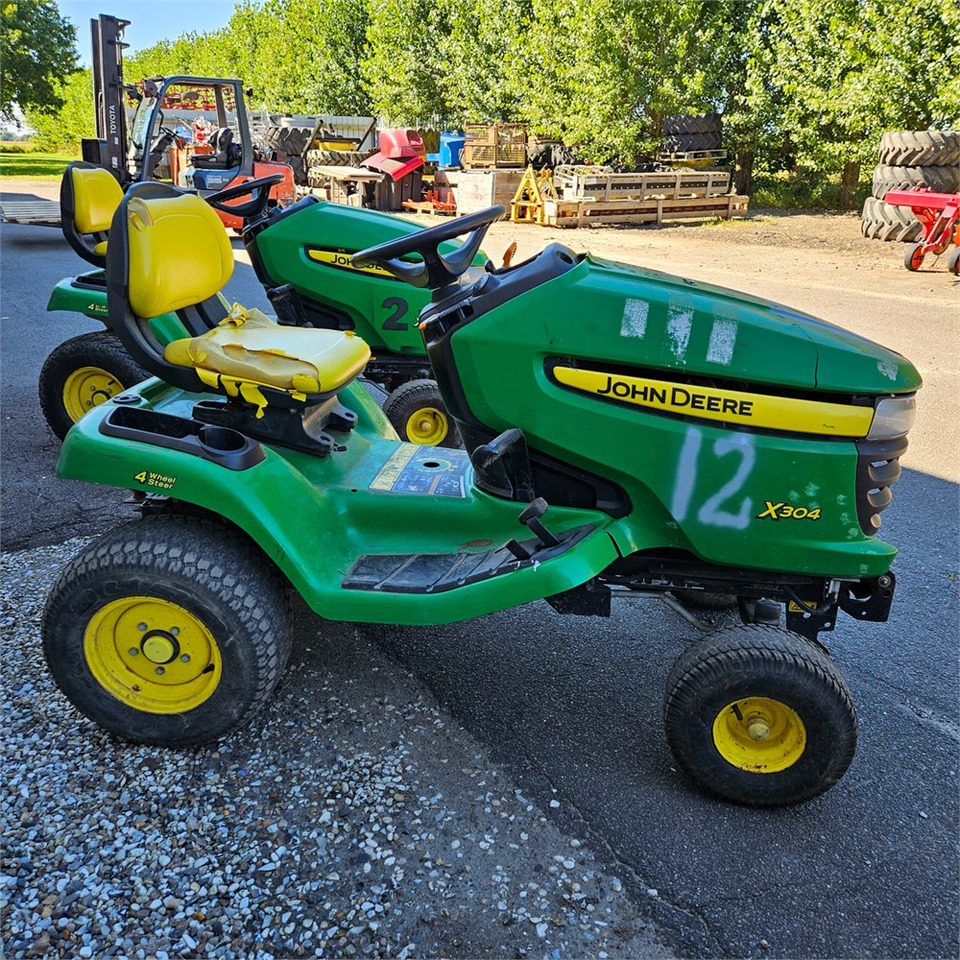 Leasing John Deere X304 John Deere X304: afbeelding 25 Leasing John Deere X304 John Deere X304: afbeelding 25