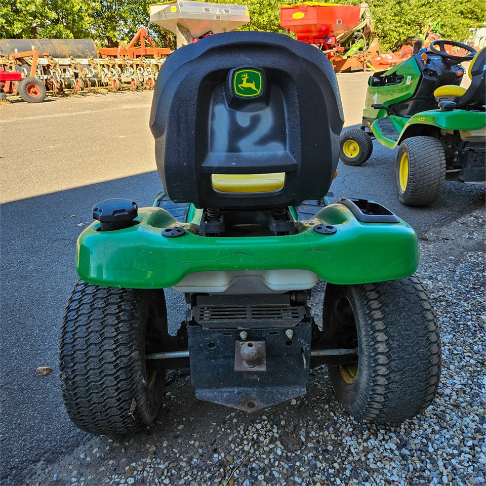 Leasing John Deere X304 John Deere X304: afbeelding 26 Leasing John Deere X304 John Deere X304: afbeelding 26