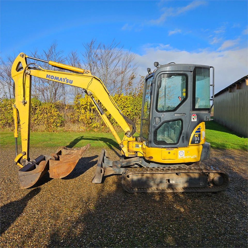 Komatsu PC35MR-3 - Minigraafmachine: afbeelding 3 Komatsu PC35MR-3 - Minigraafmachine: afbeelding 3