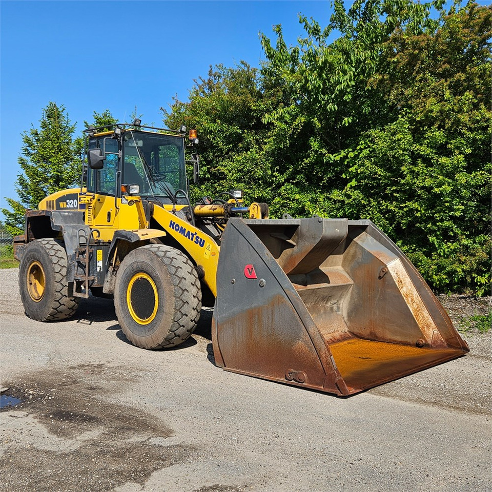 Komatsu WA320-5H - Wiellader: afbeelding 2 Komatsu WA320-5H - Wiellader: afbeelding 2