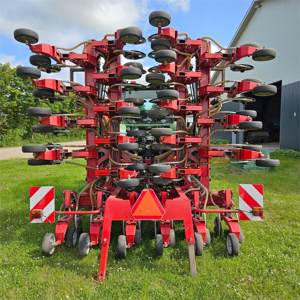Kongskilde Vibro Corp Specialbygget - Zaai-/ Plantmachine: afbeelding 4 Kongskilde Vibro Corp Specialbygget - Zaai-/ Plantmachine: afbeelding 4