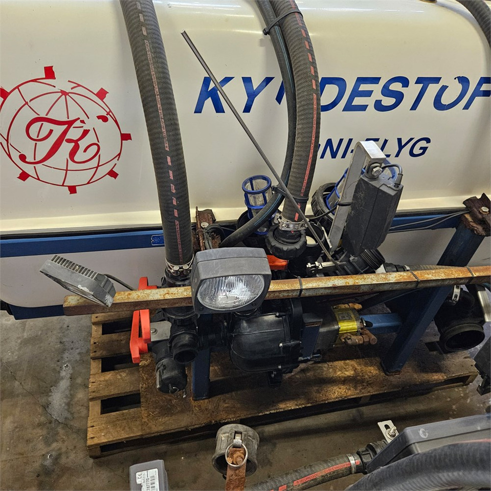 Kyndestoft KY 30015 1.500 Liter - Veldspuit: afbeelding 4 Kyndestoft KY 30015 1.500 Liter - Veldspuit: afbeelding 4