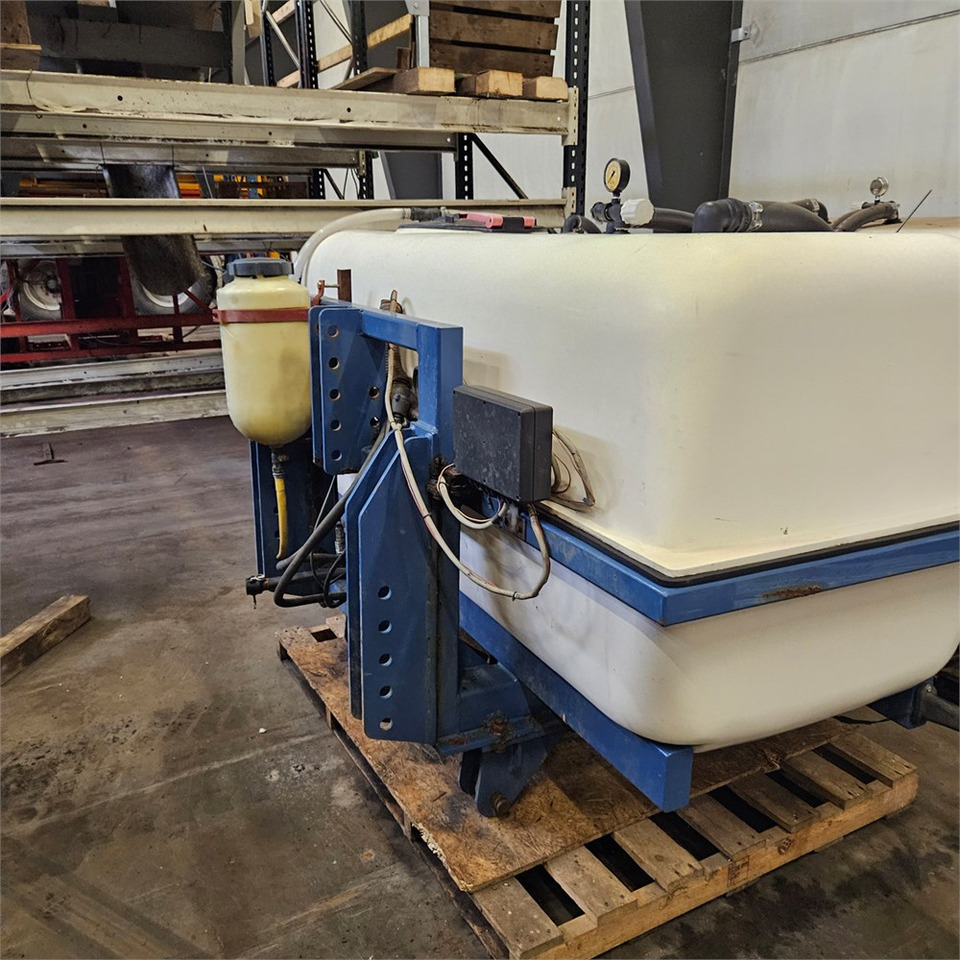 Kyndestoft KY 30015 1.500 Liter - Veldspuit: afbeelding 2 Kyndestoft KY 30015 1.500 Liter - Veldspuit: afbeelding 2