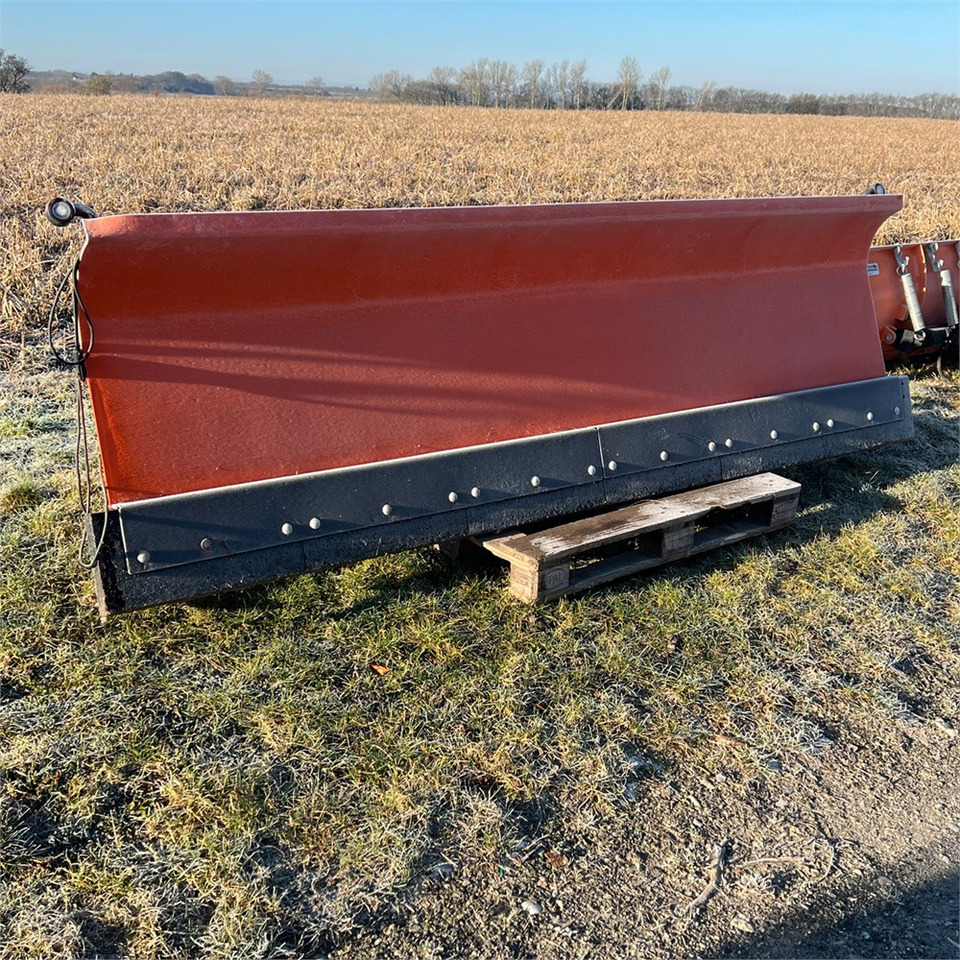 Limas SHL 300 - Tractor: afbeelding 1 Limas SHL 300 - Tractor: afbeelding 1